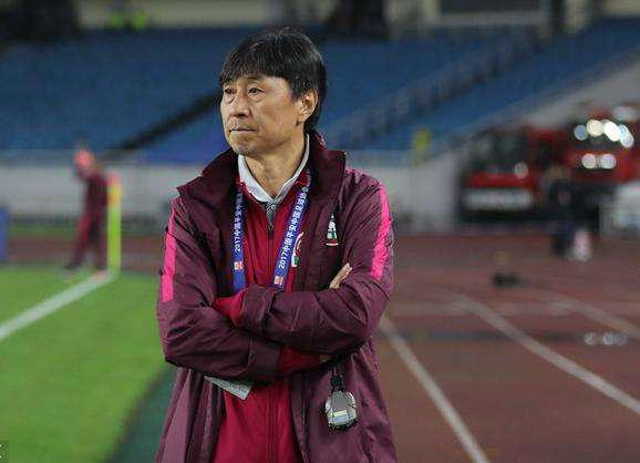 勒沃库森历届主教练